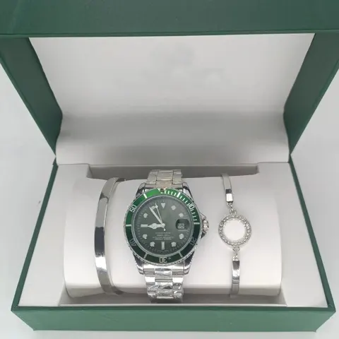 Shelf photo for watches