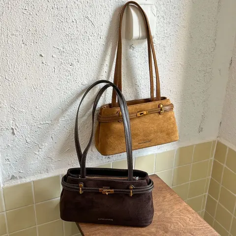 Catalog photo: Faux-suede shoulder bag in four colours
